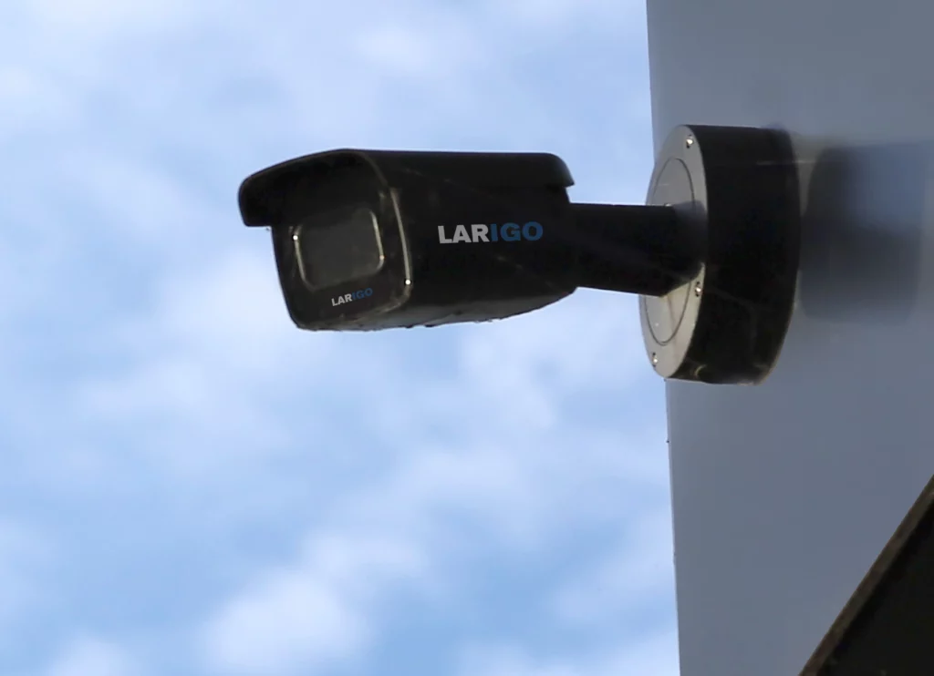 Over Larigo image